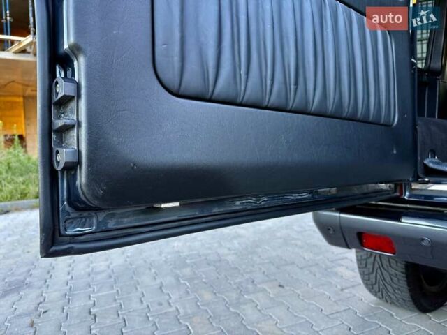 Серый Мерседес Г-Класс, объемом двигателя 2.99 л и пробегом 140 тыс. км за 59999 $, фото 99 на Automoto.ua