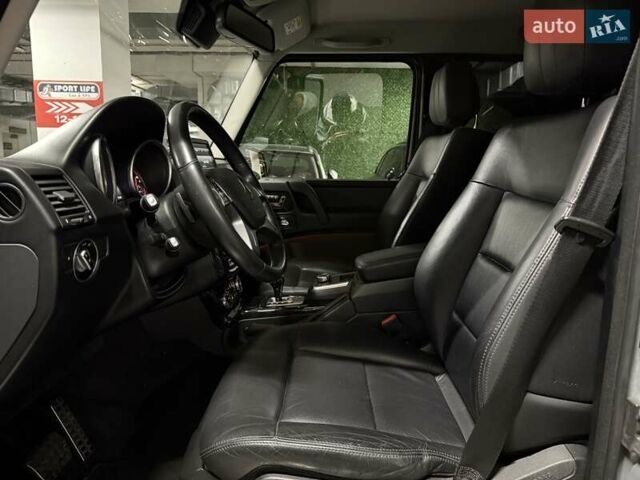 Серый Мерседес Г-Класс, объемом двигателя 2.99 л и пробегом 107 тыс. км за 58500 $, фото 6 на Automoto.ua