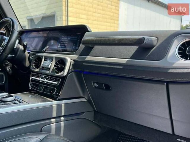 Сірий Мерседес Г-Клас, об'ємом двигуна 3.98 л та пробігом 100 тис. км за 145000 $, фото 22 на Automoto.ua