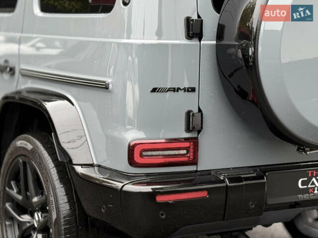 Серый Мерседес Г-Класс, объемом двигателя 3.98 л и пробегом 70 тыс. км за 128000 $, фото 12 на Automoto.ua