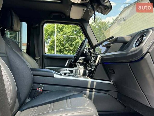 Сірий Мерседес Г-Клас, об'ємом двигуна 3.98 л та пробігом 100 тис. км за 145000 $, фото 23 на Automoto.ua