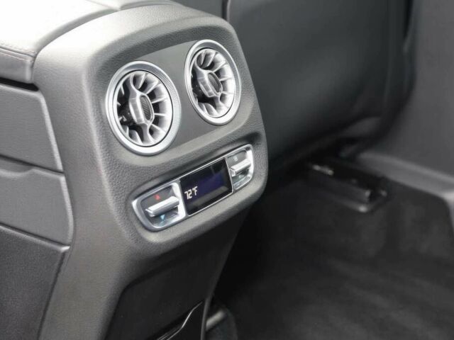 Сірий Мерседес Г-Клас, об'ємом двигуна 4 л та пробігом 27 тис. км за 90000 $, фото 15 на Automoto.ua