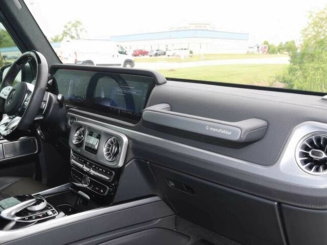 Сірий Мерседес Г-Клас, об'ємом двигуна 4 л та пробігом 27 тис. км за 90000 $, фото 7 на Automoto.ua