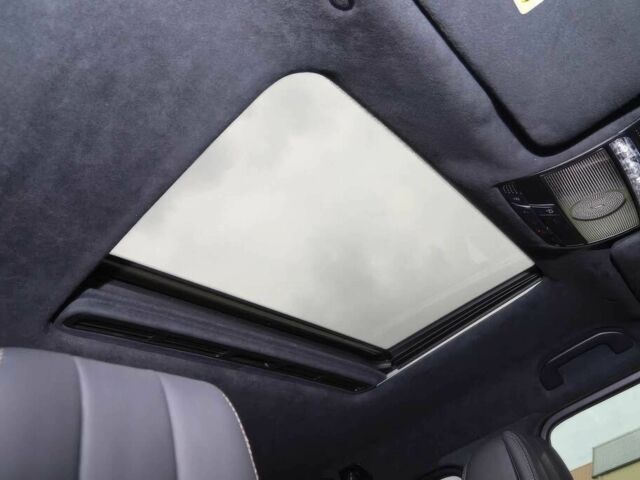 Сірий Мерседес Г-Клас, об'ємом двигуна 4 л та пробігом 27 тис. км за 90000 $, фото 14 на Automoto.ua