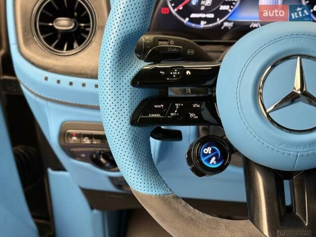 Сірий Мерседес Г-Клас, об'ємом двигуна 3.98 л та пробігом 15 тис. км за 365000 $, фото 71 на Automoto.ua