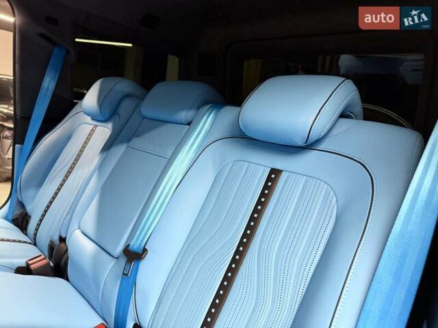 Сірий Мерседес Г-Клас, об'ємом двигуна 3.98 л та пробігом 15 тис. км за 365000 $, фото 47 на Automoto.ua