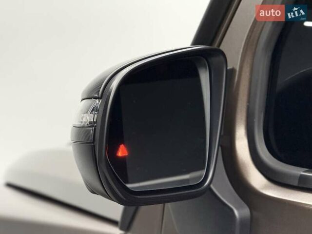 Сірий Мерседес Г-Клас, об'ємом двигуна 3.98 л та пробігом 15 тис. км за 365000 $, фото 30 на Automoto.ua