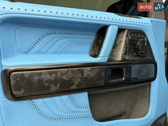 Сірий Мерседес Г-Клас, об'ємом двигуна 3.98 л та пробігом 15 тис. км за 365000 $, фото 36 на Automoto.ua