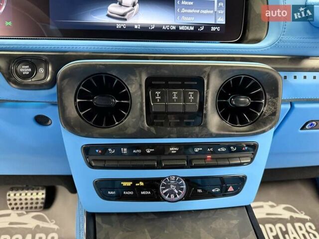 Сірий Мерседес Г-Клас, об'ємом двигуна 3.98 л та пробігом 15 тис. км за 365000 $, фото 76 на Automoto.ua