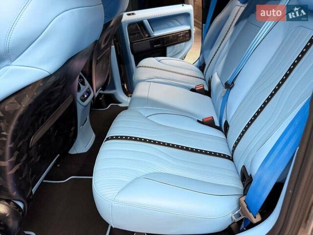 Сірий Мерседес Г-Клас, об'ємом двигуна 3.98 л та пробігом 15 тис. км за 365000 $, фото 46 на Automoto.ua