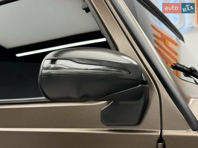 Сірий Мерседес Г-Клас, об'ємом двигуна 3.98 л та пробігом 15 тис. км за 365000 $, фото 10 на Automoto.ua