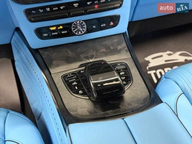 Сірий Мерседес Г-Клас, об'ємом двигуна 3.98 л та пробігом 15 тис. км за 365000 $, фото 74 на Automoto.ua