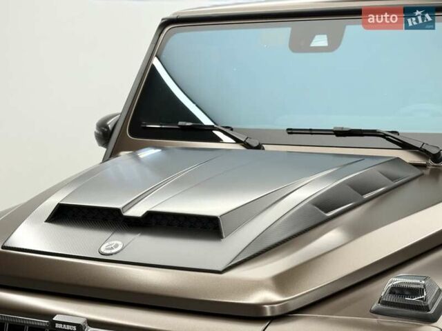 Сірий Мерседес Г-Клас, об'ємом двигуна 3.98 л та пробігом 15 тис. км за 365000 $, фото 32 на Automoto.ua