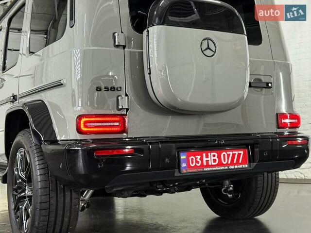 Сірий Мерседес Г-Клас, об'ємом двигуна 0 л та пробігом 4 тис. км за 196019 $, фото 9 на Automoto.ua
