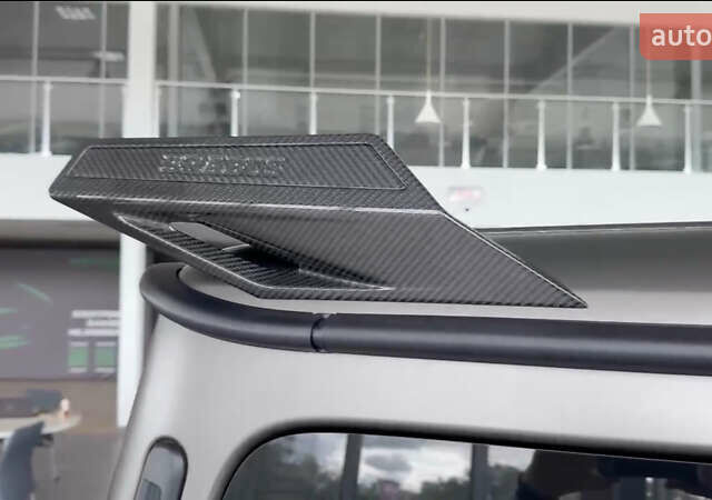 Серый Мерседес Г-Класс, объемом двигателя 4 л и пробегом 1 тыс. км за 415000 $, фото 15 на Automoto.ua