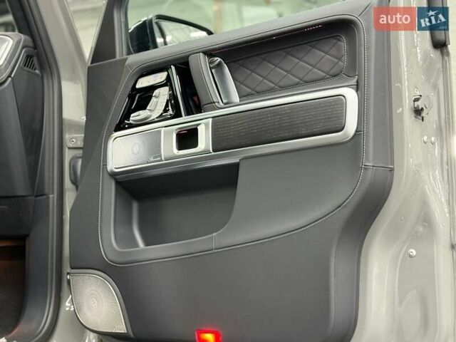 Сірий Мерседес Г-Клас, об'ємом двигуна 0 л та пробігом 4 тис. км за 196019 $, фото 41 на Automoto.ua