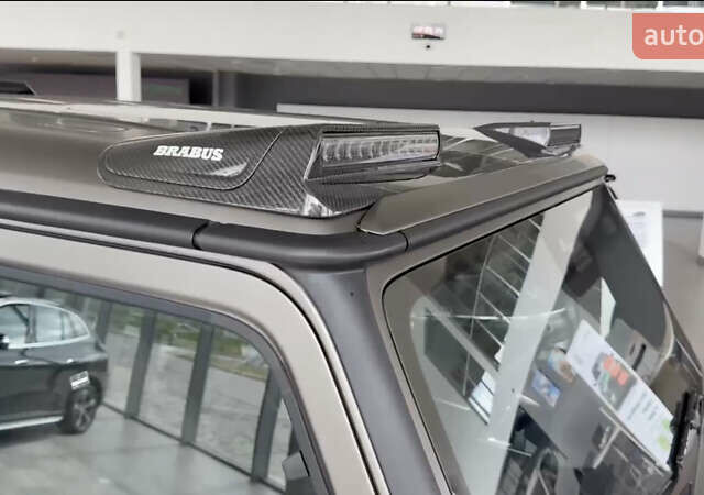 Серый Мерседес Г-Класс, объемом двигателя 4 л и пробегом 1 тыс. км за 415000 $, фото 10 на Automoto.ua