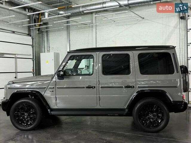 Сірий Мерседес Г-Клас, об'ємом двигуна 0 л та пробігом 4 тис. км за 196019 $, фото 5 на Automoto.ua