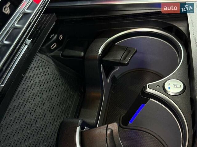 Сірий Мерседес Г-Клас, об'ємом двигуна 0 л та пробігом 4 тис. км за 196019 $, фото 32 на Automoto.ua