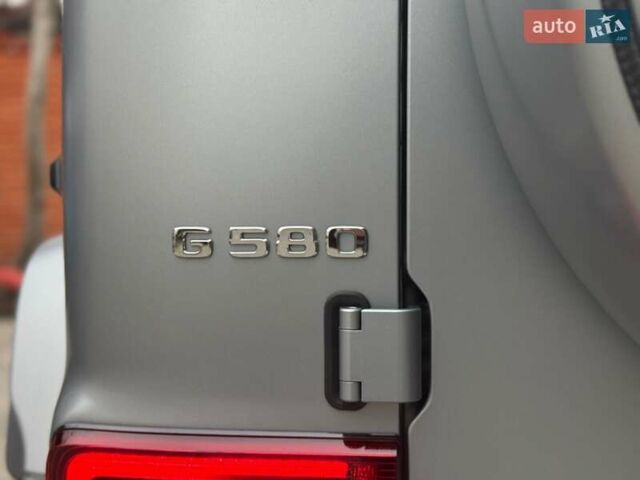 Серый Мерседес Г-Класс, объемом двигателя 0 л и пробегом 9 тыс. км за 199055 $, фото 21 на Automoto.ua