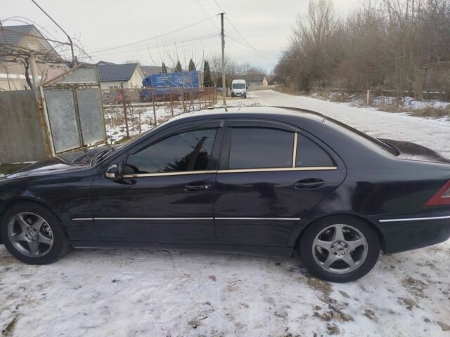 Синий Мерседес Г-Класс, объемом двигателя 2.1 л и пробегом 312 тыс. км за 4500 $, фото 21 на Automoto.ua