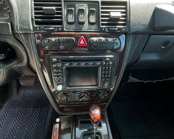 Синий Мерседес Г-Класс, объемом двигателя 3.2 л и пробегом 132 тыс. км за 30000 $, фото 9 на Automoto.ua