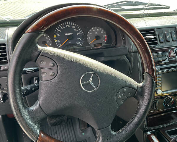 Синий Мерседес Г-Класс, объемом двигателя 3.2 л и пробегом 135 тыс. км за 15999 $, фото 28 на Automoto.ua