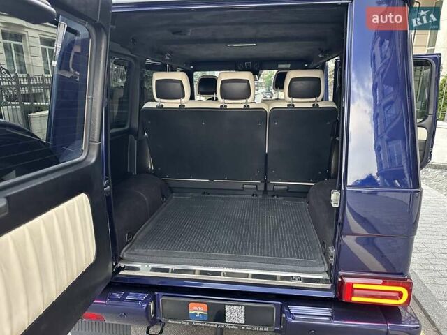 Синій Мерседес Г-Клас, об'ємом двигуна 3 л та пробігом 180 тис. км за 53500 $, фото 81 на Automoto.ua