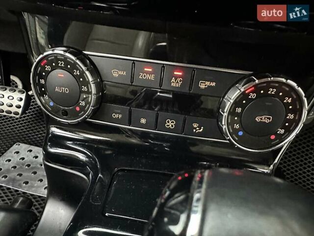 Синій Мерседес Г-Клас, об'ємом двигуна 3 л та пробігом 180 тис. км за 53500 $, фото 60 на Automoto.ua