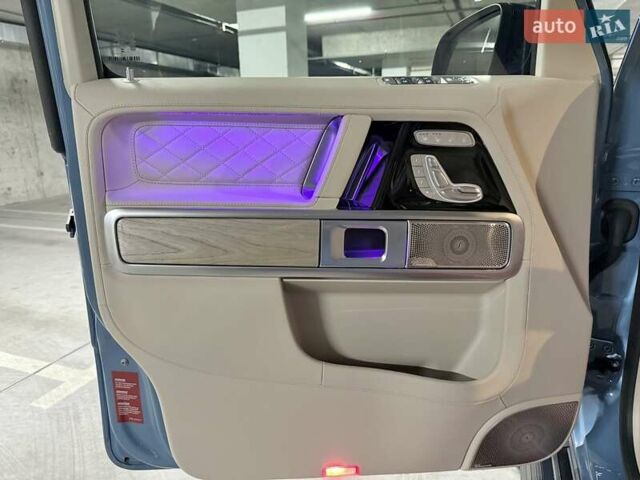 Синий Мерседес Г-Класс, объемом двигателя 3.98 л и пробегом 4 тыс. км за 329000 $, фото 28 на Automoto.ua