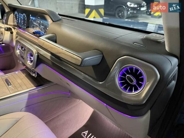 Синий Мерседес Г-Класс, объемом двигателя 3.98 л и пробегом 4 тыс. км за 329000 $, фото 48 на Automoto.ua