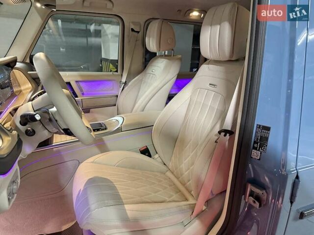 Синій Мерседес Г-Клас, об'ємом двигуна 3.98 л та пробігом 4 тис. км за 329000 $, фото 28 на Automoto.ua