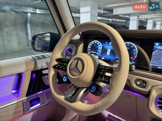 Синій Мерседес Г-Клас, об'ємом двигуна 3.98 л та пробігом 4 тис. км за 329000 $, фото 47 на Automoto.ua