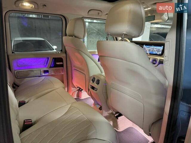 Синий Мерседес Г-Класс, объемом двигателя 3.98 л и пробегом 4 тыс. км за 329000 $, фото 39 на Automoto.ua