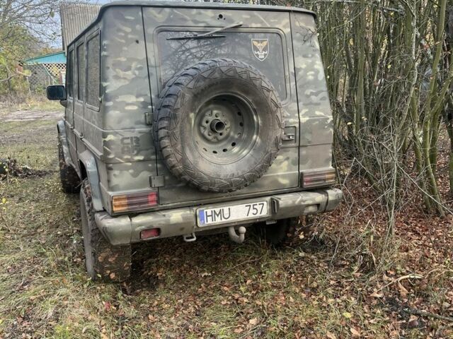 Мерседес Г-Класс 1992 в Чугуеве на Automoto.ua Зеленый Мерседес Г-Класс, объемом двигателя 3 л и пробегом 3 тыс. км за 6000 $, фото 3 на Automoto.ua