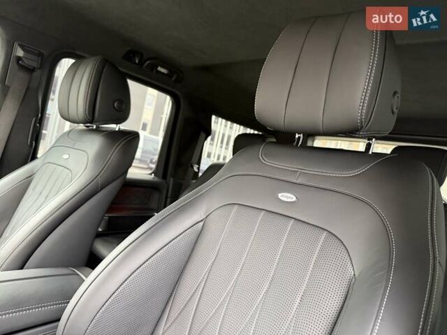 Зеленый Мерседес Г-Класс, объемом двигателя 3.98 л и пробегом 29 тыс. км за 155222 $, фото 47 на Automoto.ua