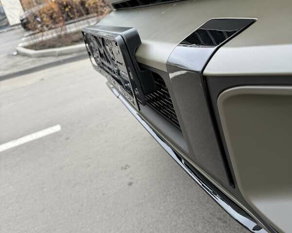 Зеленый Мерседес Г-Класс, объемом двигателя 3.98 л и пробегом 29 тыс. км за 155222 $, фото 10 на Automoto.ua