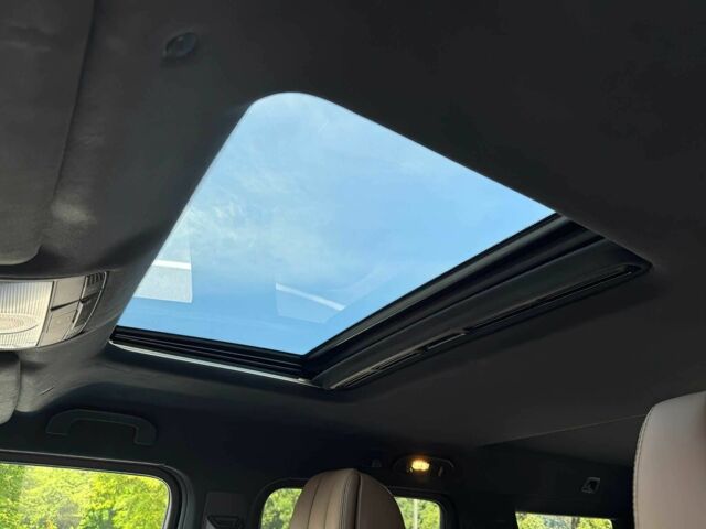 Зеленый Мерседес Г-Класс, объемом двигателя 4 л и пробегом 29 тыс. км за 84000 $, фото 10 на Automoto.ua