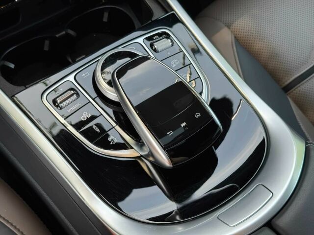 Зеленый Мерседес Г-Класс, объемом двигателя 4 л и пробегом 29 тыс. км за 84000 $, фото 6 на Automoto.ua