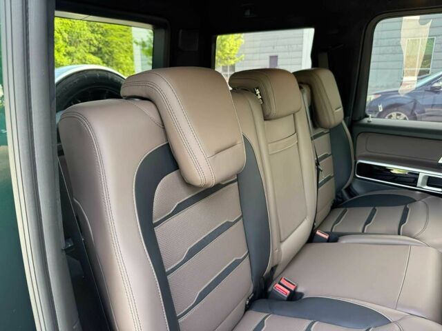 Зеленый Мерседес Г-Класс, объемом двигателя 4 л и пробегом 29 тыс. км за 84000 $, фото 11 на Automoto.ua