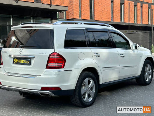 Белый Мерседес ГЛ 350, объемом двигателя 3 л и пробегом 261 тыс. км за 19600 $, фото 5 на Automoto.ua