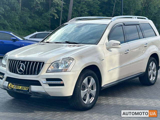 Белый Мерседес ГЛ 350, объемом двигателя 3 л и пробегом 261 тыс. км за 19600 $, фото 2 на Automoto.ua
