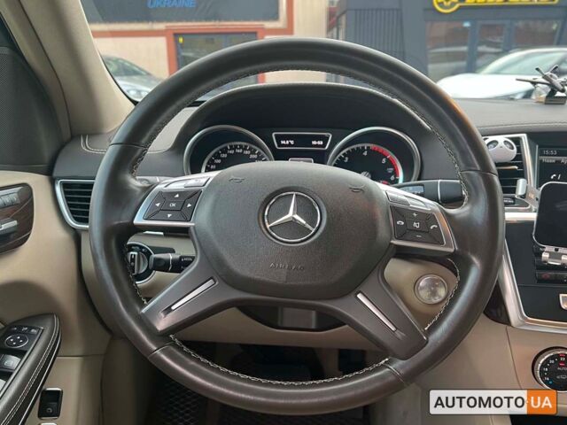 Білий Мерседес ГЛ 350, об'ємом двигуна 3 л та пробігом 191 тис. км за 35900 $, фото 18 на Automoto.ua