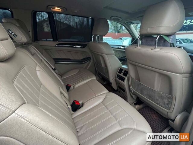 Білий Мерседес ГЛ 350, об'ємом двигуна 3 л та пробігом 191 тис. км за 35900 $, фото 22 на Automoto.ua