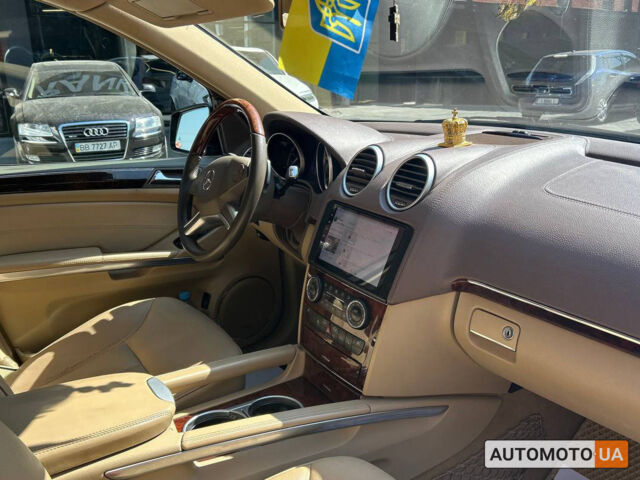 Чорний Мерседес ГЛ 350, об'ємом двигуна 3 л та пробігом 335 тис. км за 23000 $, фото 21 на Automoto.ua