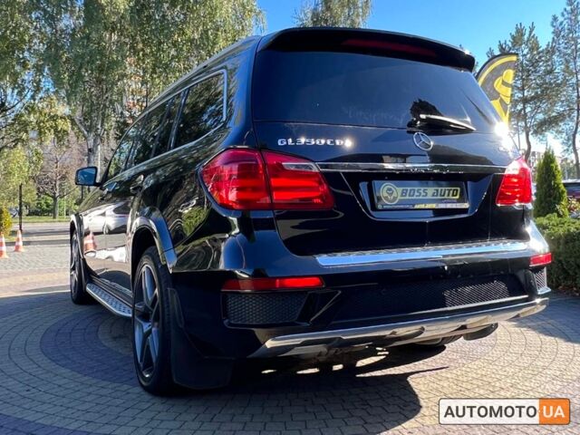 Чорний Мерседес ГЛ 350, об'ємом двигуна 3 л та пробігом 303 тис. км за 26950 $, фото 4 на Automoto.ua