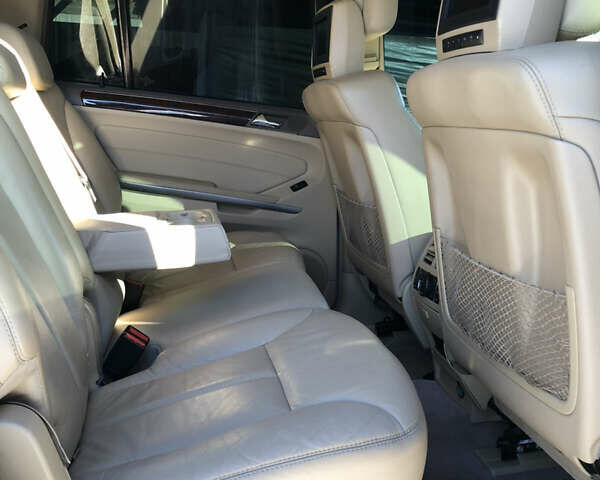 Білий Мерседес ГЛ-Клас, об'ємом двигуна 5.46 л та пробігом 220 тис. км за 15900 $, фото 30 на Automoto.ua