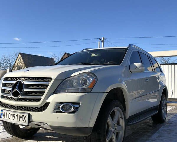 Білий Мерседес ГЛ-Клас, об'ємом двигуна 5.46 л та пробігом 220 тис. км за 15900 $, фото 18 на Automoto.ua