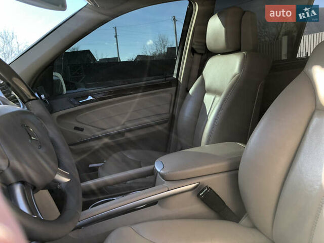 Білий Мерседес ГЛ-Клас, об'ємом двигуна 5.46 л та пробігом 220 тис. км за 15900 $, фото 43 на Automoto.ua