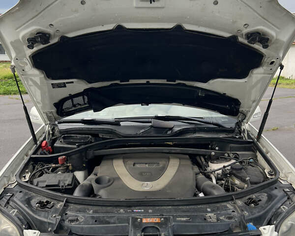 Білий Мерседес ГЛ-Клас, об'ємом двигуна 4.7 л та пробігом 331 тис. км за 11200 $, фото 47 на Automoto.ua